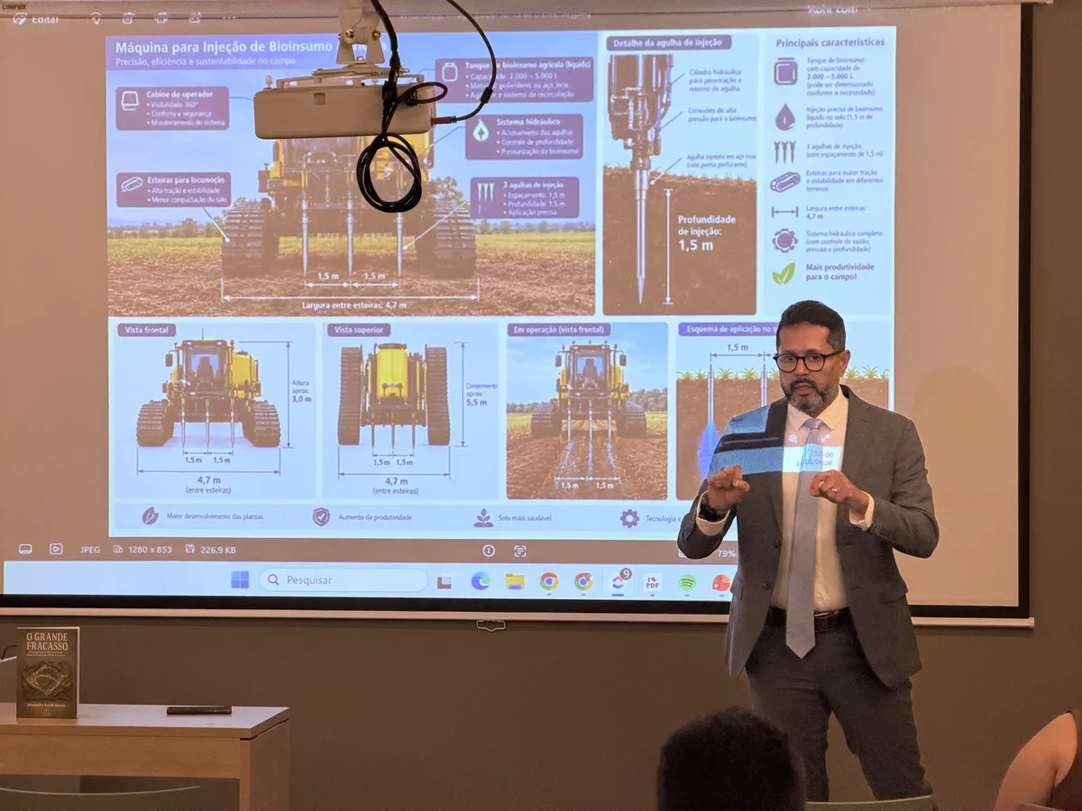 Apresentação & Palestra — 022 — Registro da coletiva de imprensa Confiance