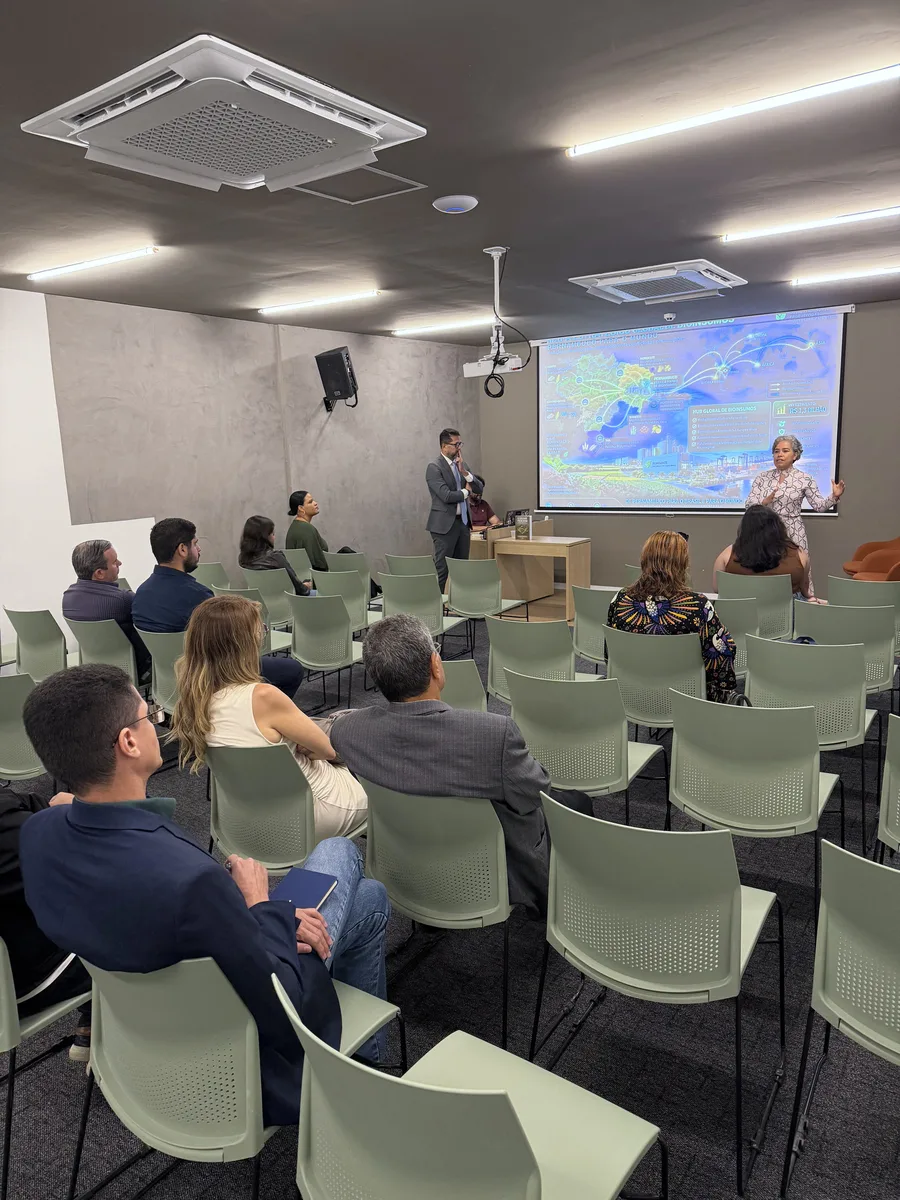 Convívio & Networking — 007 — Registro da coletiva de imprensa Confiance
